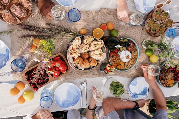 Как появился народный праздничный салат «Селёдка под шубой»